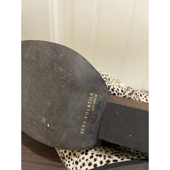 Very Volatile Feverdream Chocolate Chip Pony Hair Ankle Booties Size 10 - Picture 14 of 14